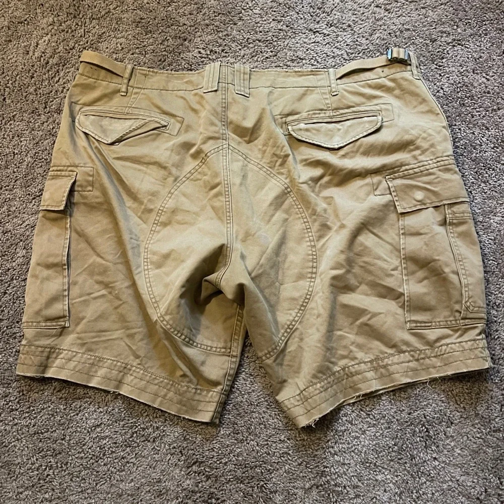 Polo Ralph Lauren Mens Khaki Cargo Shorts Tan Distressed 46B 67-RL-11202